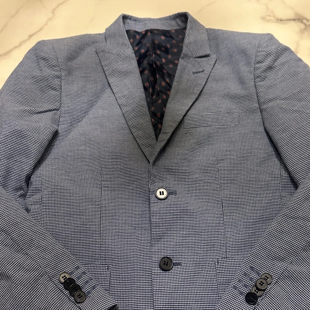 Isaac Mizrahi Navy Patterned Blazer